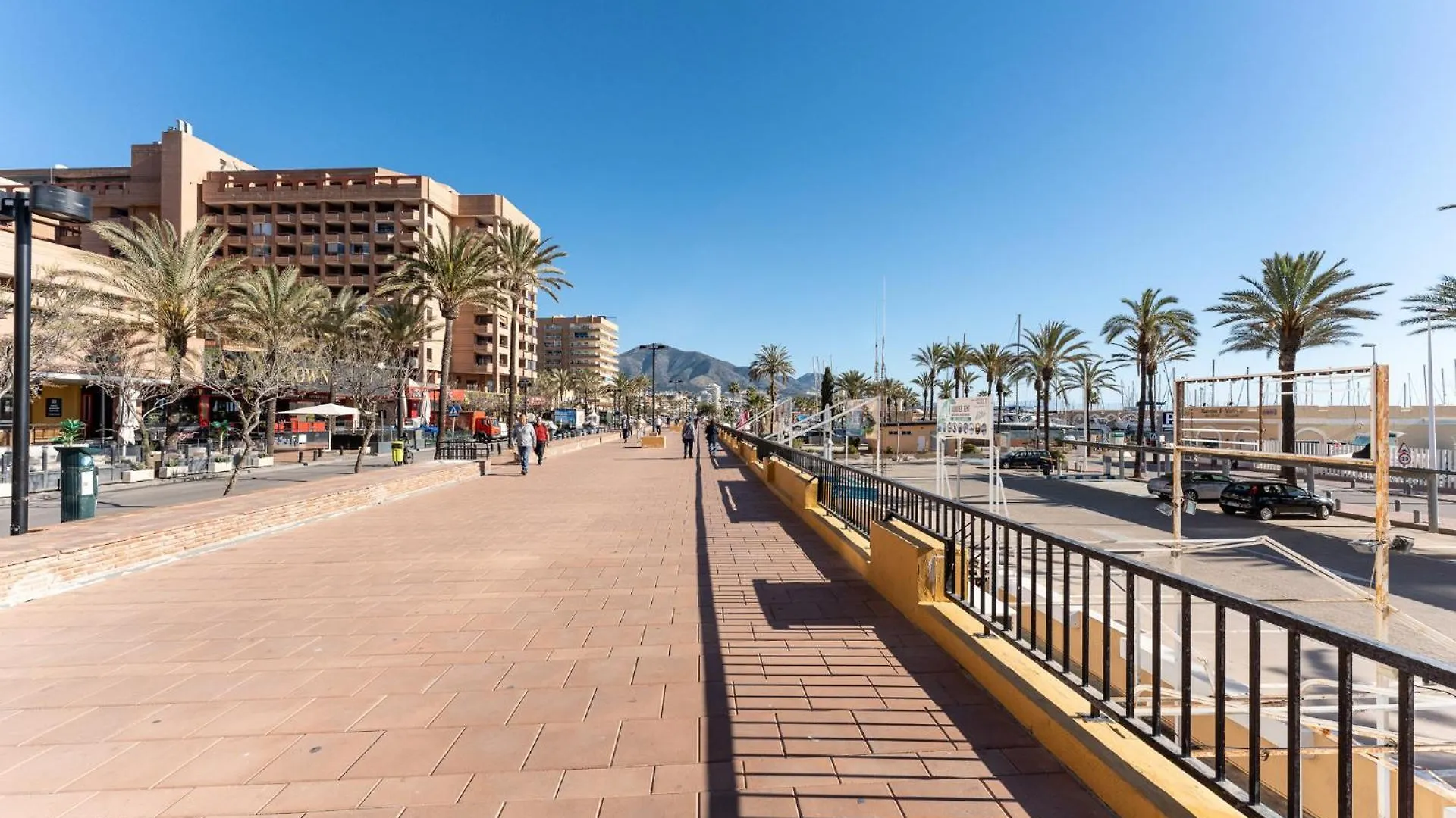 Malagasuite Fuengirola Beach & Sun 0*,  Spain
