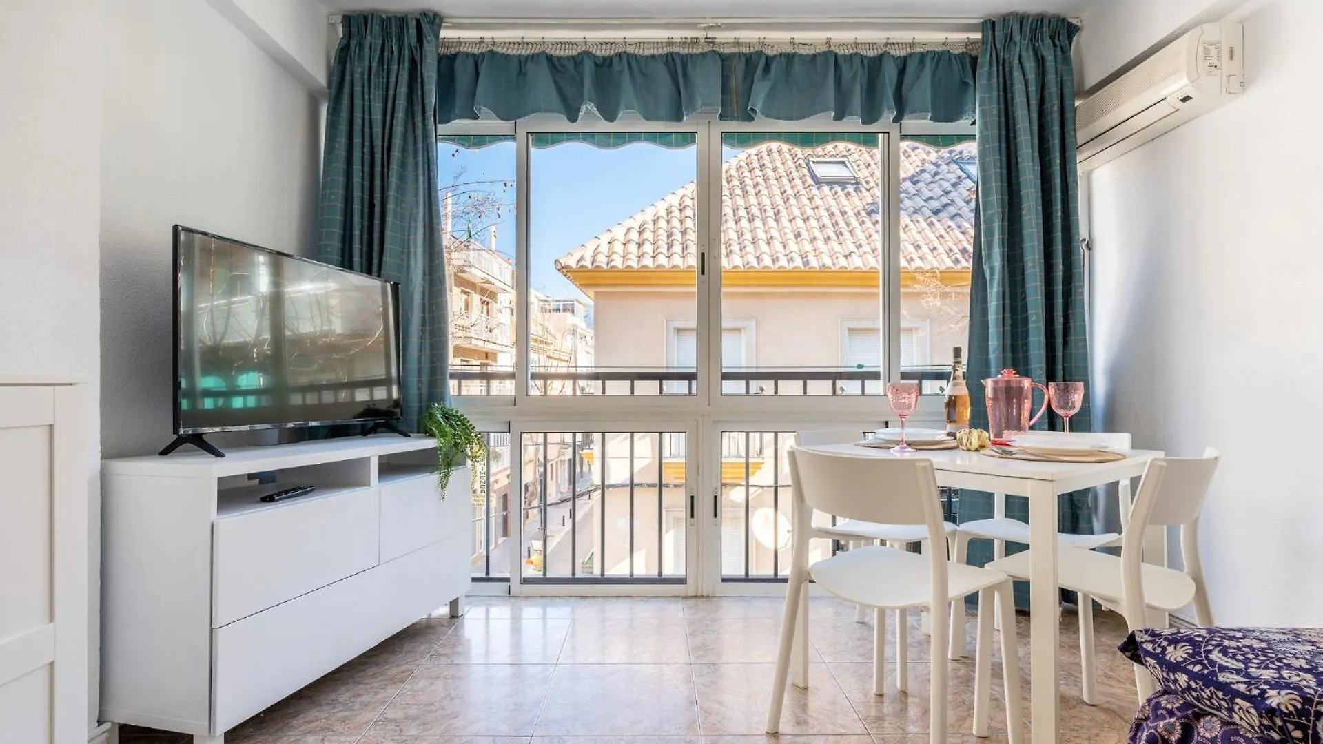 Malagasuite Fuengirola Beach & Sun Apartamento